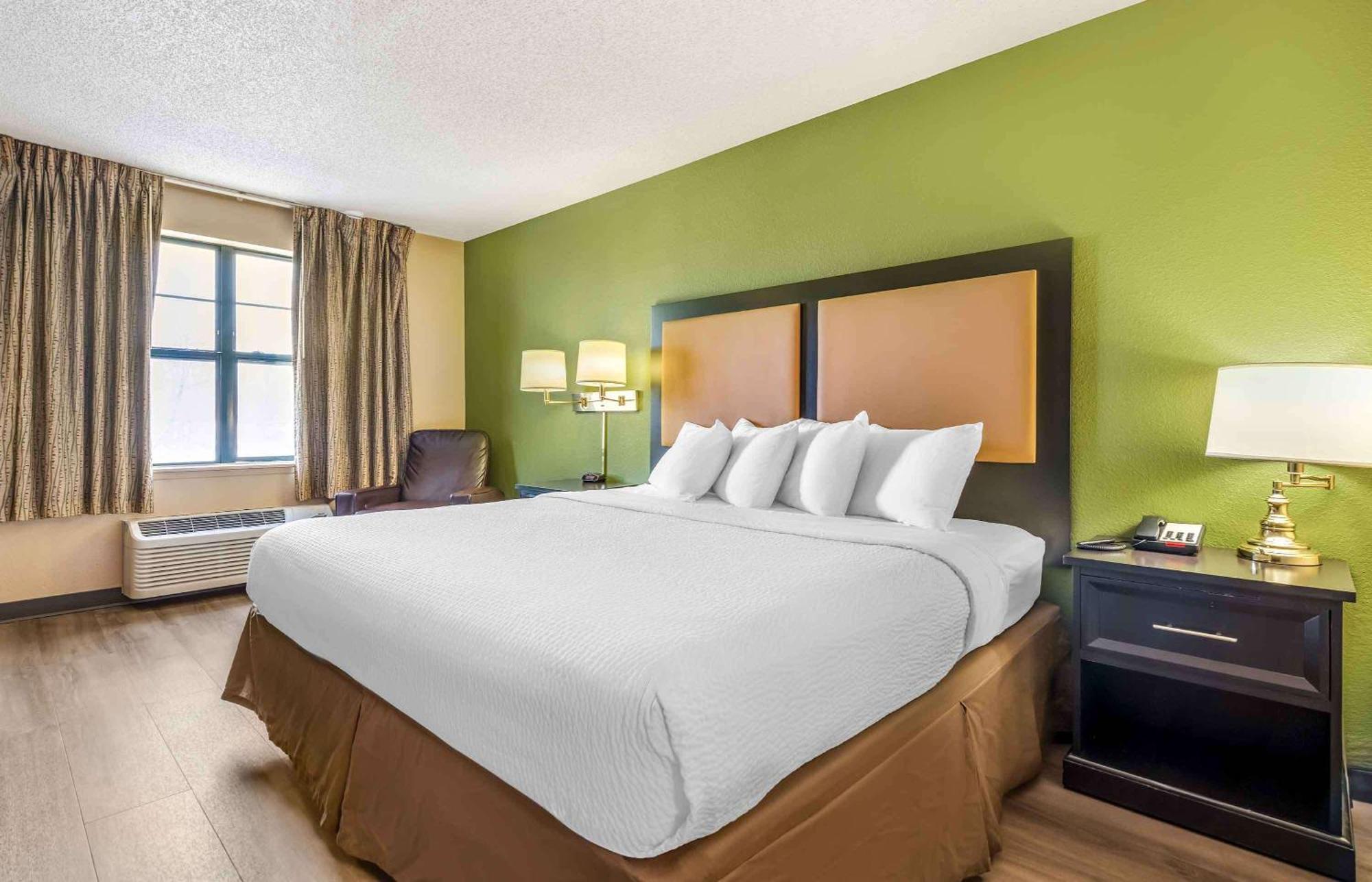Extended Stay America Suites - Minneapolis - Maple Grove Exterior photo