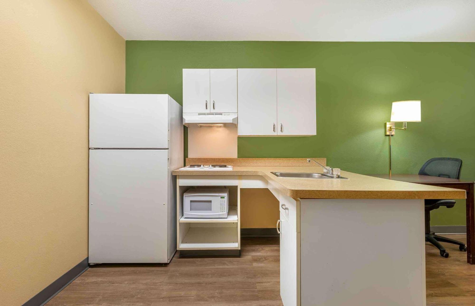 Extended Stay America Suites - Minneapolis - Maple Grove Exterior photo